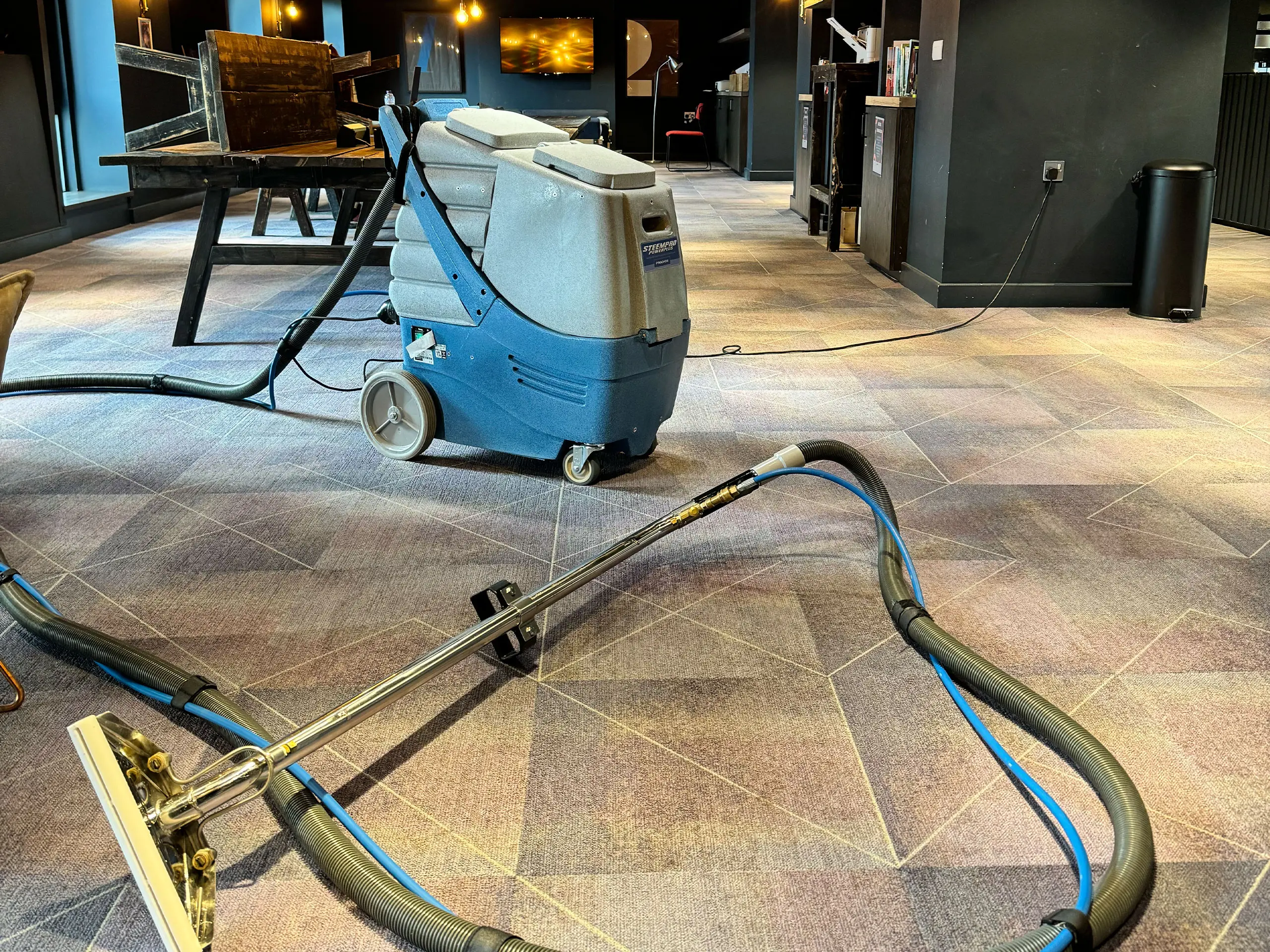 shine-on-cleaning-services-commercial-carpet-cleaning